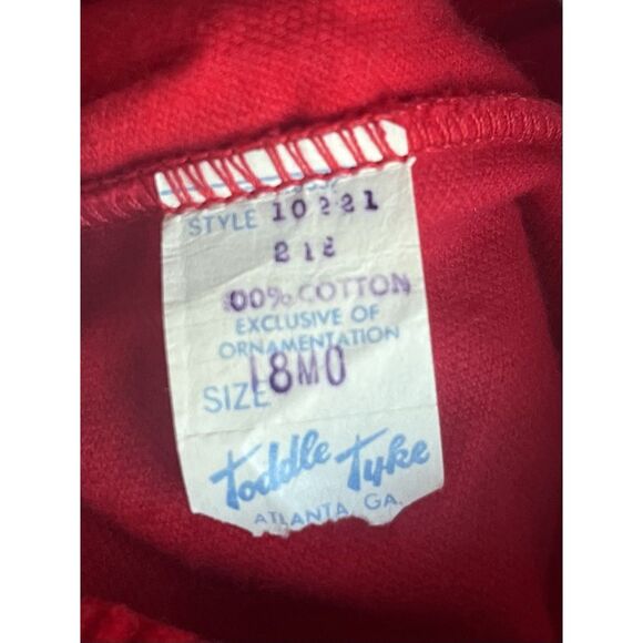 Vintage Holiday Embroidered Shorts Romper - Unisex Baby18 Months - Red - Picture 6 of 6